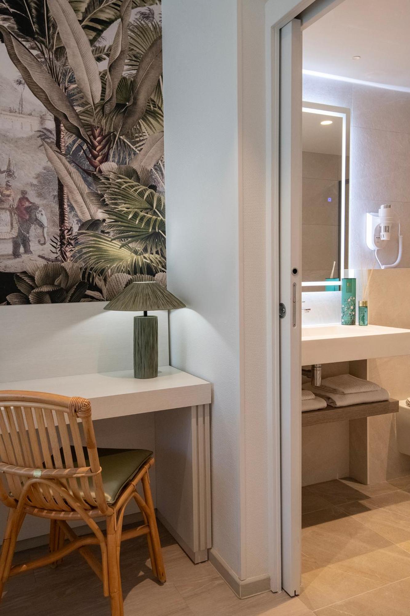 Residence Hoteliere Chambord Au Coeur De Menton - Entierement Renovee エクステリア 写真