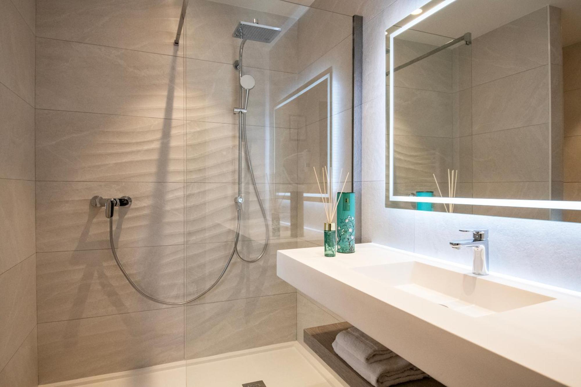 Residence Hoteliere Chambord Au Coeur De Menton - Entierement Renovee エクステリア 写真